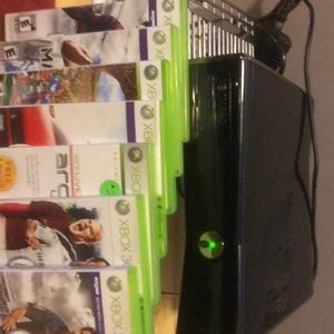 Xbox 360 console with bonus 8 free games
